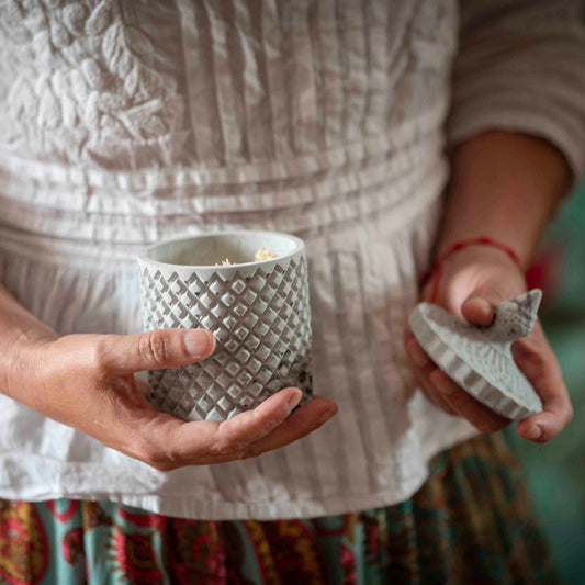 Las velas aromáticas y la aromaterapia como cura para el insomnio